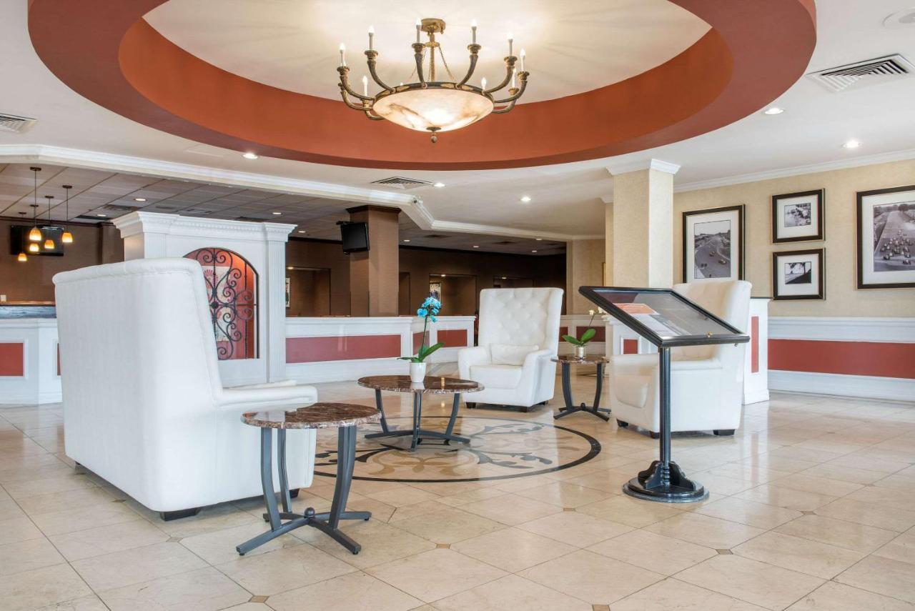 Clarion Hotel Indianapolis Zewnętrze zdjęcie