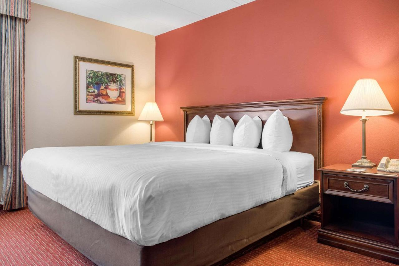 Clarion Hotel Indianapolis Zewnętrze zdjęcie