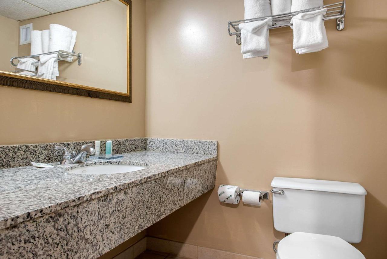 Clarion Hotel Indianapolis Zewnętrze zdjęcie